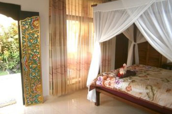 Room 16 of 23