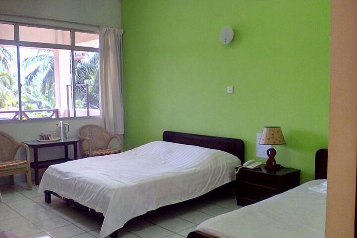 Room 15 of 47