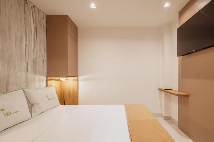 Room 49 of 91