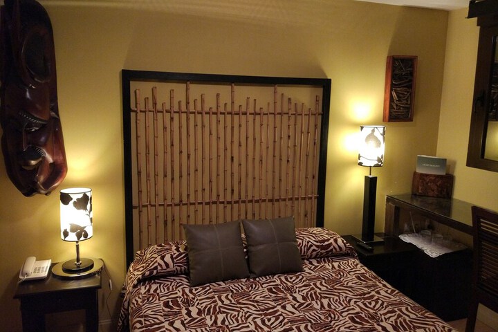 Room 2 of 17