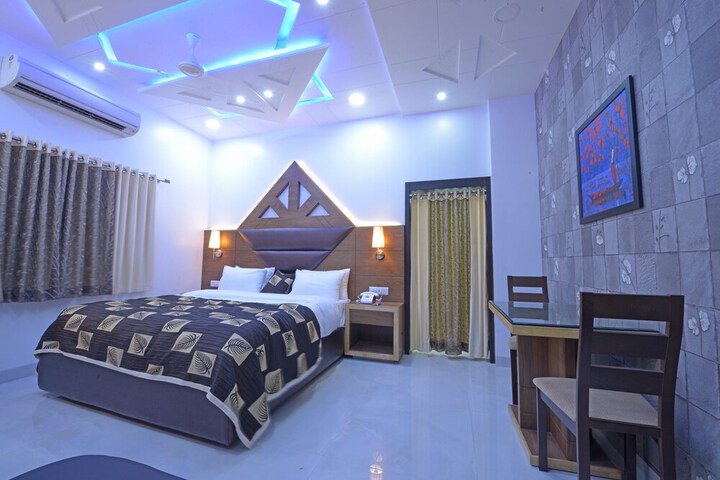 Room 18 of 44