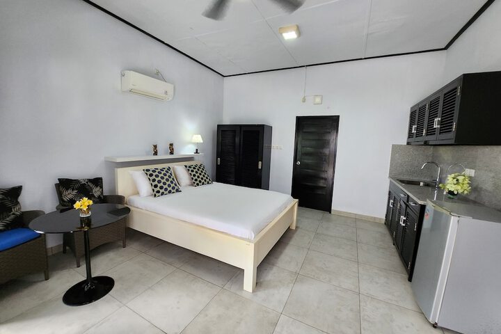 Room 27 of 111