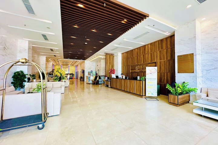 Hotel Interior 3 of 104