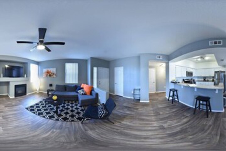 Room 11 of 24