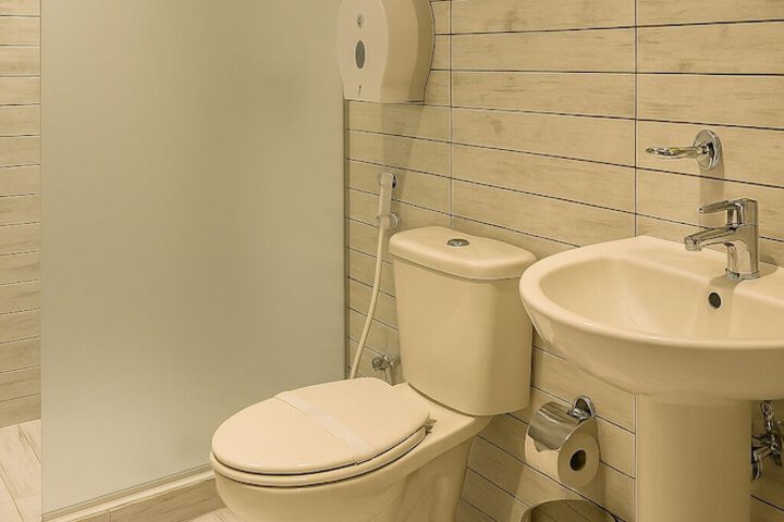 Room 7 of 7