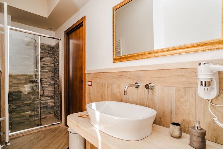 Bath Interior