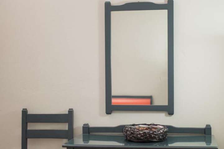 Room 12 of 76