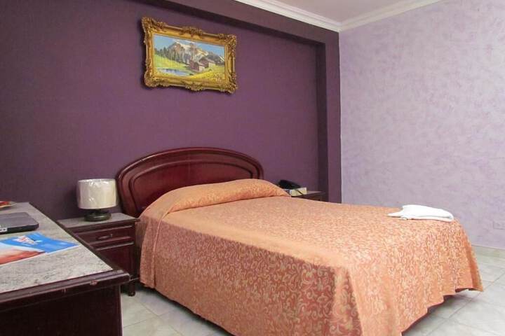 Room 12 of 23