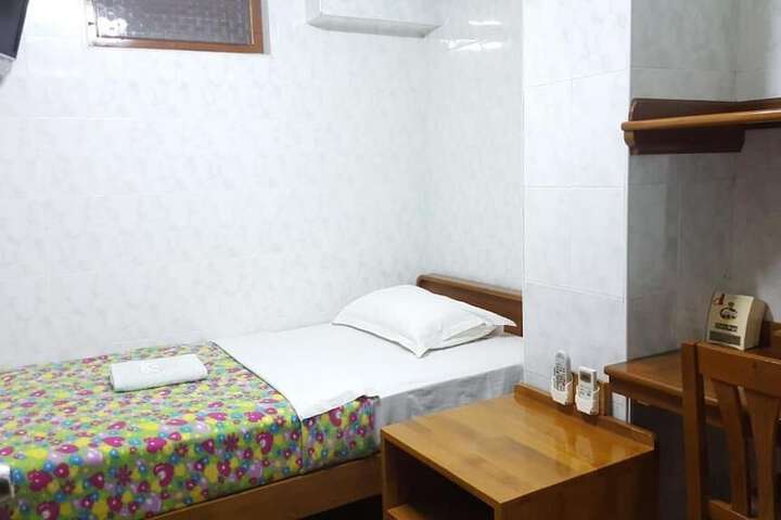 Room 29 of 63