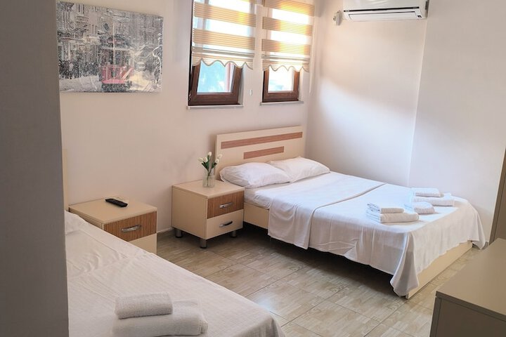 Room 14 of 63