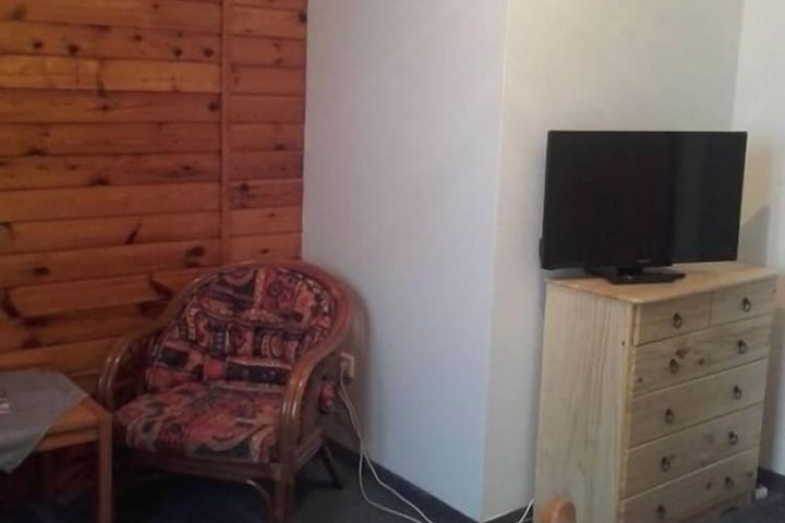 Room 33 of 59