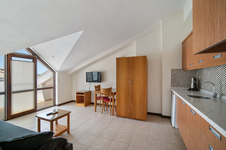 Room 42 of 70