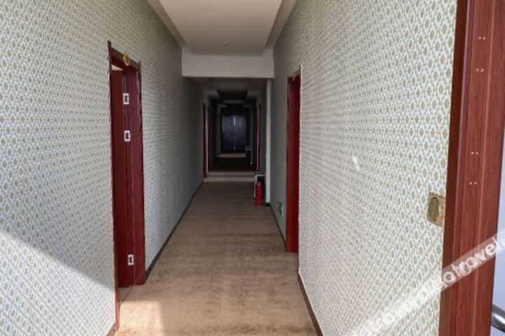 Hotel Interior 5 of 8