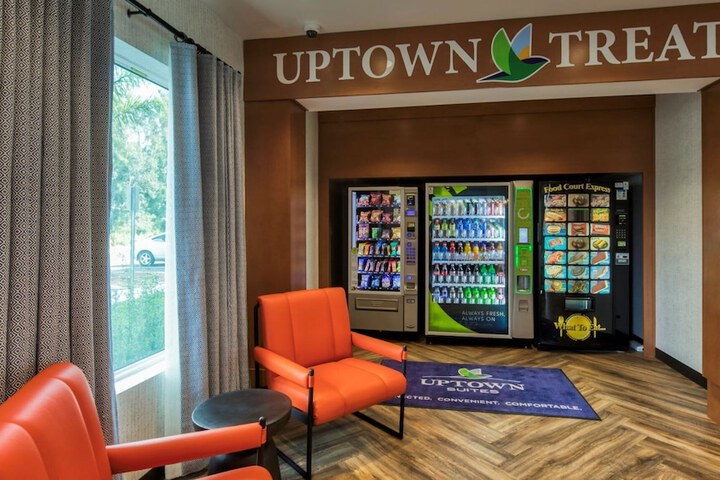 Hotel Interior 4 of 23