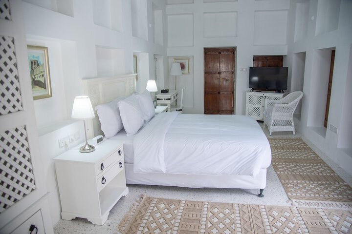 Room 19 of 110