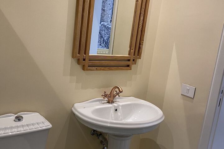 Room 104 of 124