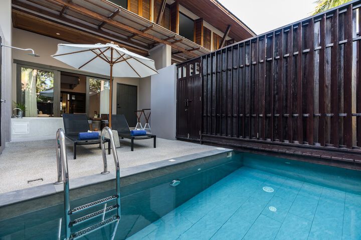 Hotel Exterior 158 of 162