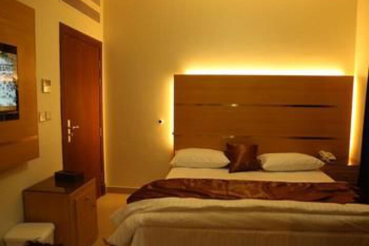 Room 19 of 45