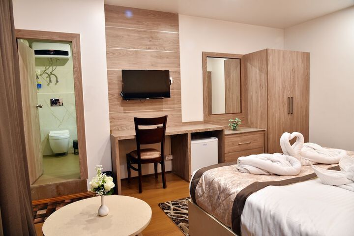 Room 20 of 62