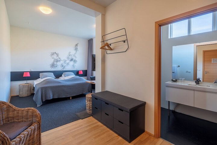 Room 26 of 64