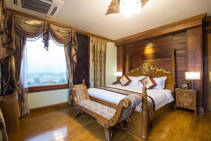 Room 29 of 181