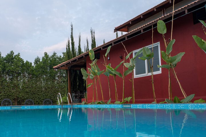 Pool 19 of 48