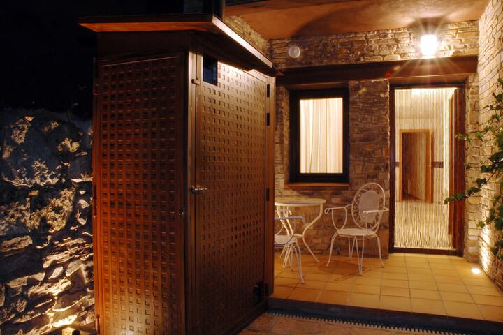 Hotel 60 of 69