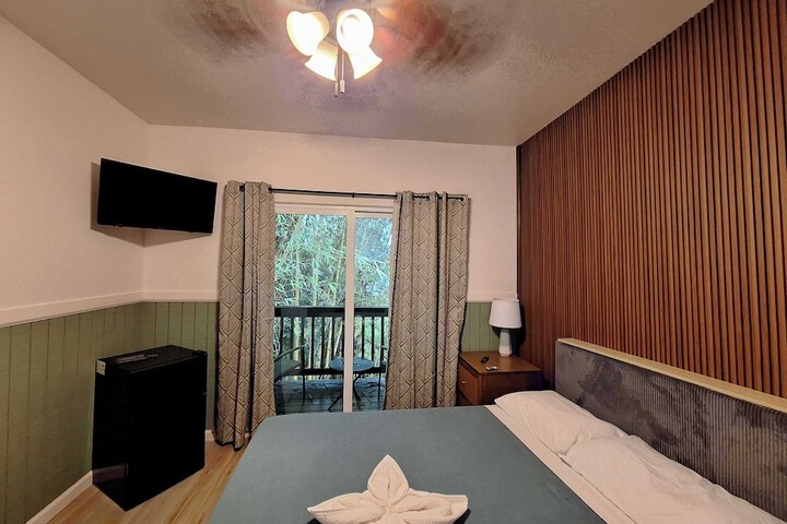 Room 18 of 52