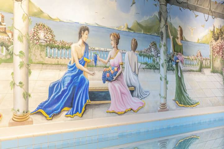 Pools & Facilities
