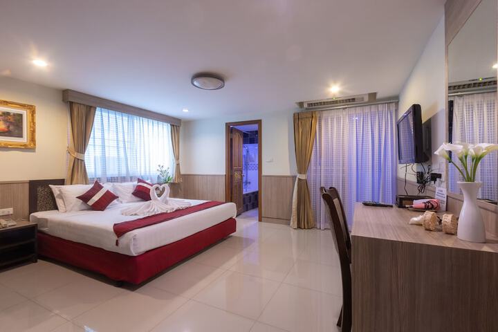 Room 4 of 60