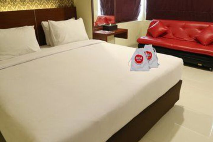 Room 41 of 80