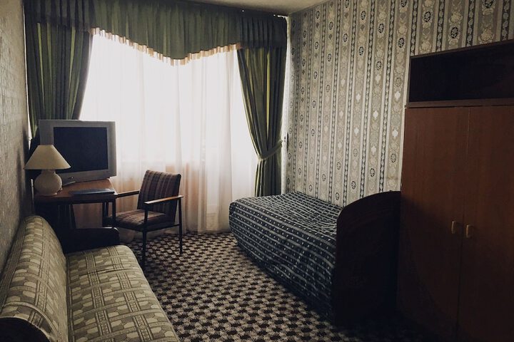 Room 14 of 24