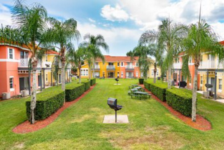 Property Grounds 33 of 46