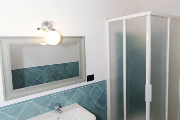 Room 18 of 62