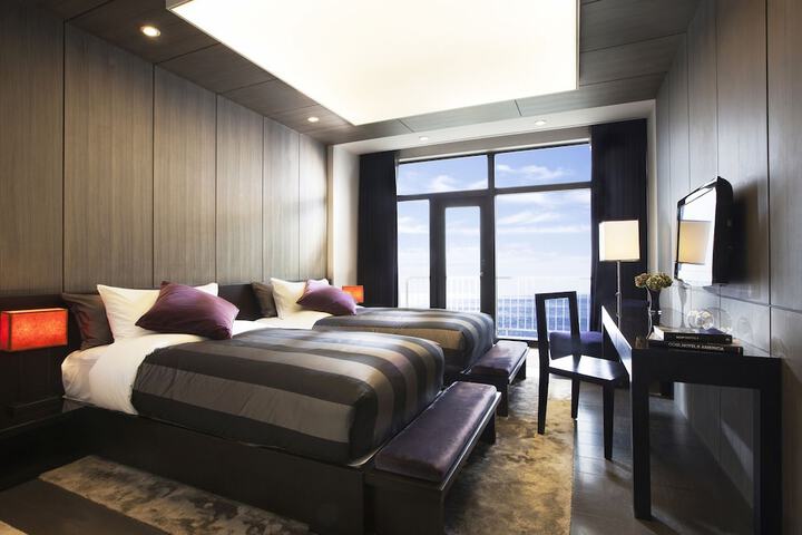 Room 28 of 125