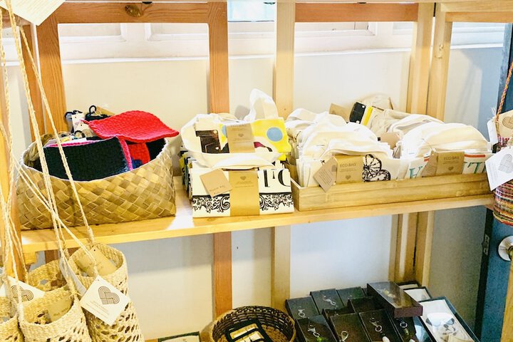 Gift Shop 47 of 78
