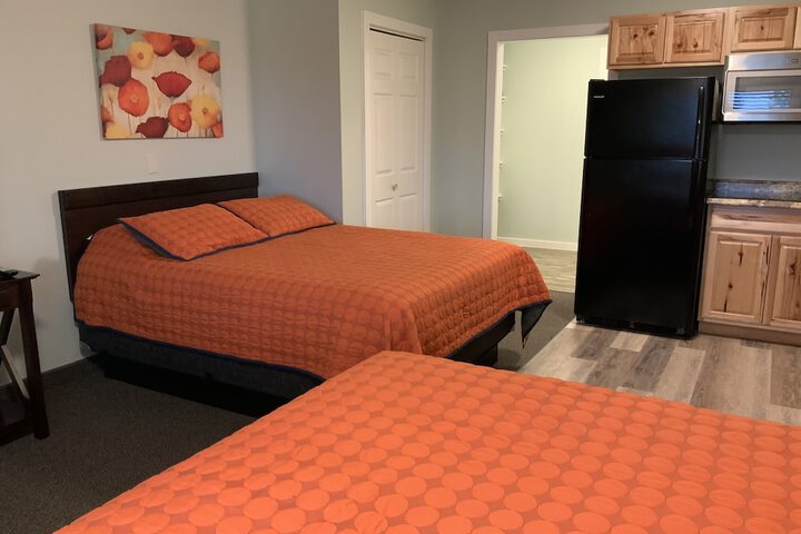 Room 106 of 259