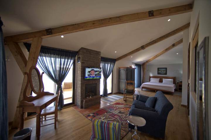 Room 20 of 40