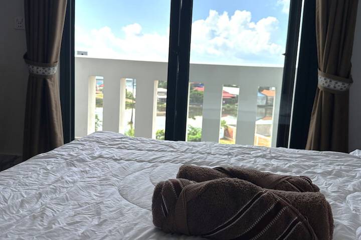 Room 15 of 55