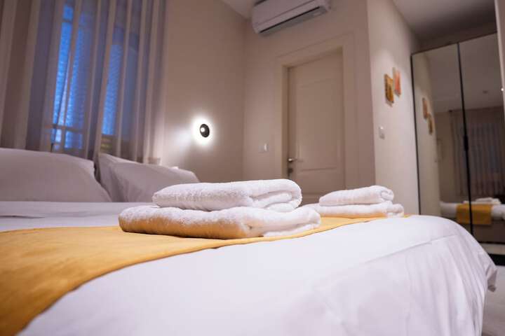 Room 42 of 74