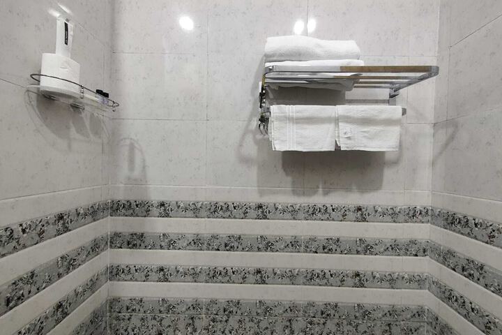 Room 14 of 22