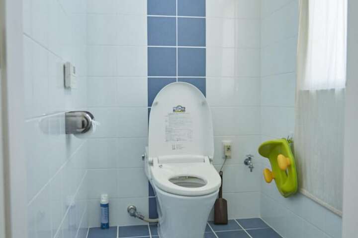 Room 55 of 69