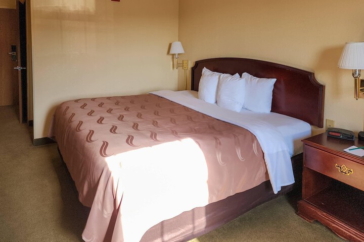 Room 28 of 56