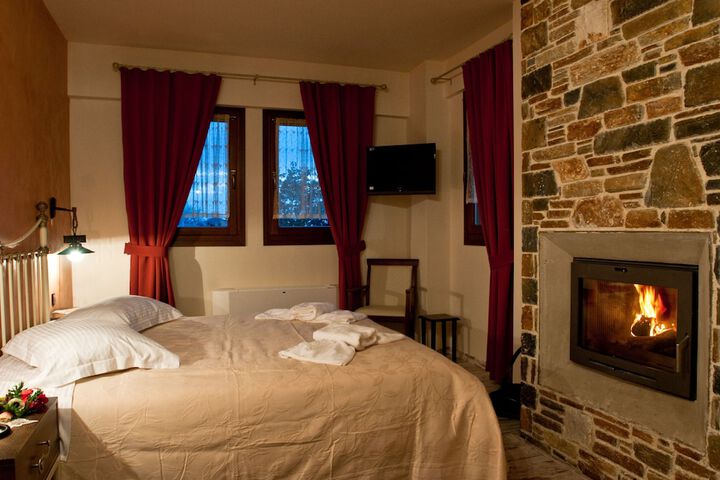 Room 21 of 49