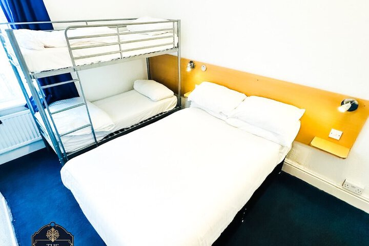 Room 5 of 49