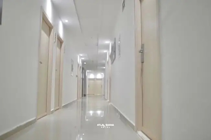 Room 8 of 9