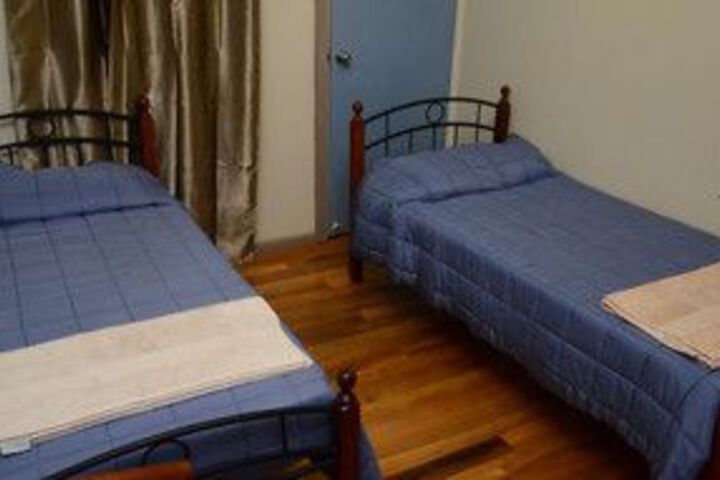 Room 13 of 24