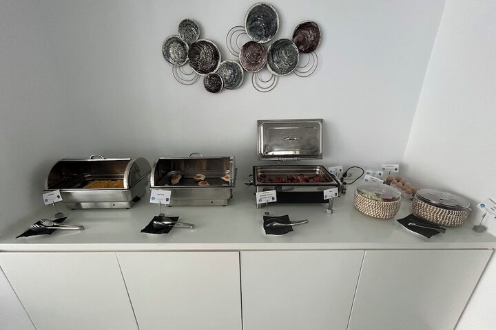 Dining 200 of 283