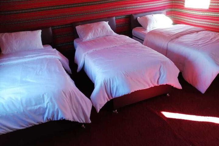 Room 4 of 34