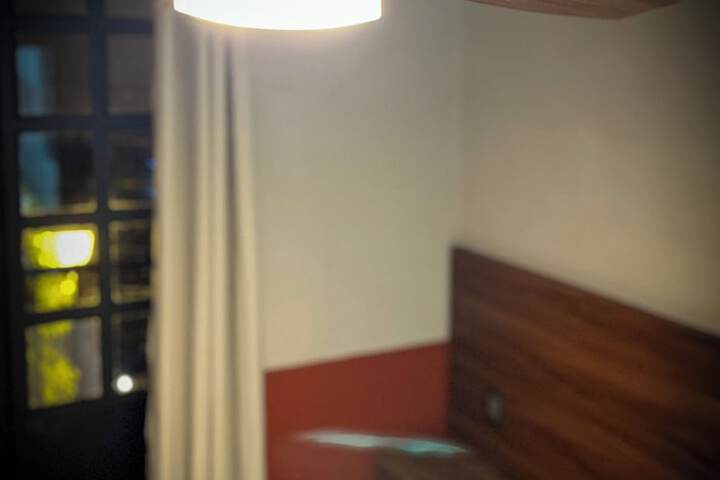 Room 4 of 64